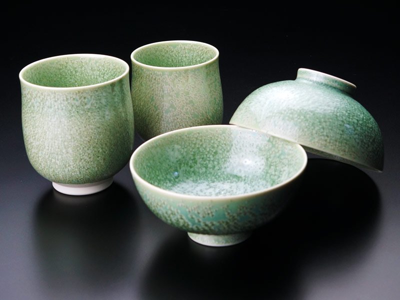 有田焼】睦揃（夫婦茶碗セット）鶯玉