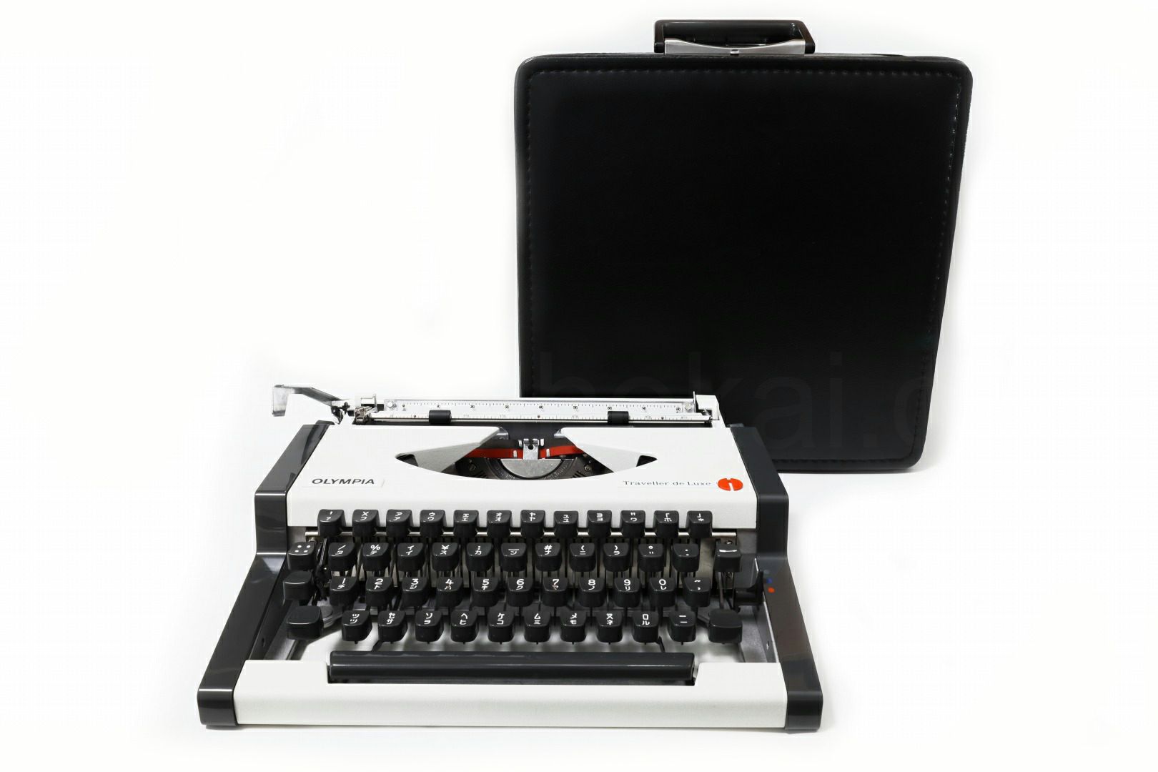 OLYMPIA Traveller de luxe（カナ専用配列） 中古タイプライター