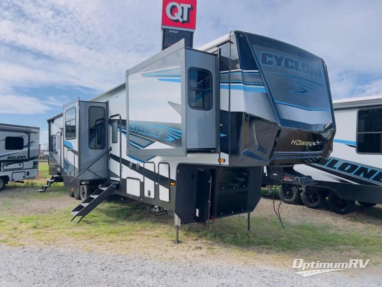 SOLD! - New 2025 Heartland Cyclone 4008 Fifth Wheel at Optimum RV