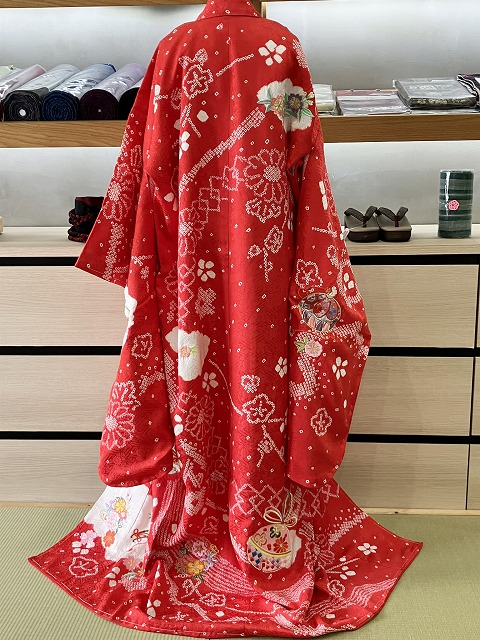 七五三3歳着物と正絹総絞りの被布(袖無し肌襦袢付き）パステルカラー