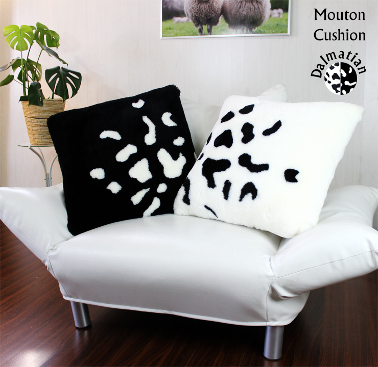AUSKIN 短毛ムートンクッション ダルメシアン | MOUTON NOBLE