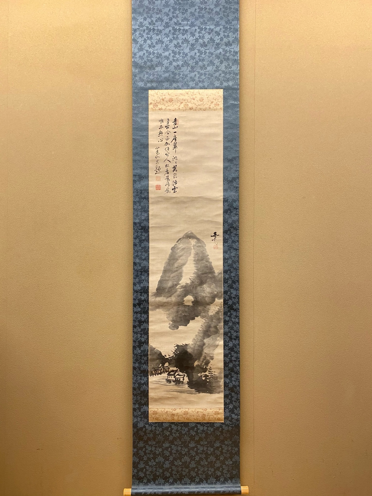谷文晁 山陽翁題詩山水図｜古美術・掛け軸の販売・買取・鑑定-松本松栄堂