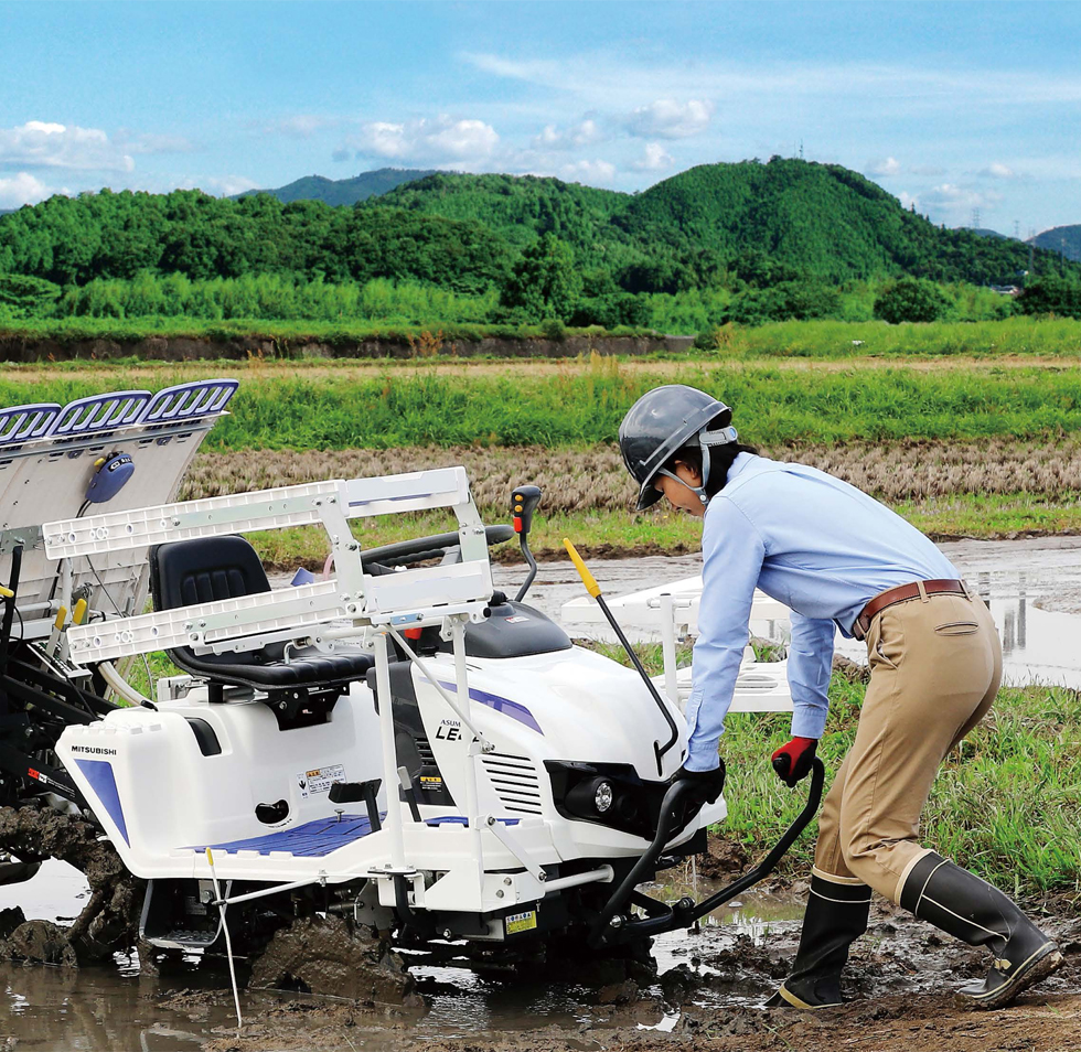 安全性能｜Rice transplanter LE4A｜田植機｜製品情報｜製品紹介｜三菱