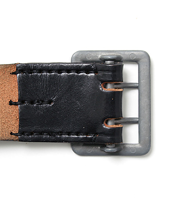 ドイツ BGS(国境警備隊) 黒革ベルト/WWII将校型/バックル(OPEN)縫い