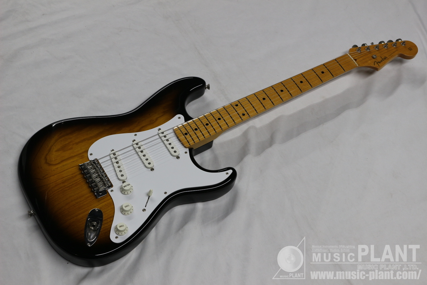 Fender Japan ストラトキャスターST54-80AM 2TS中古()売却済みです