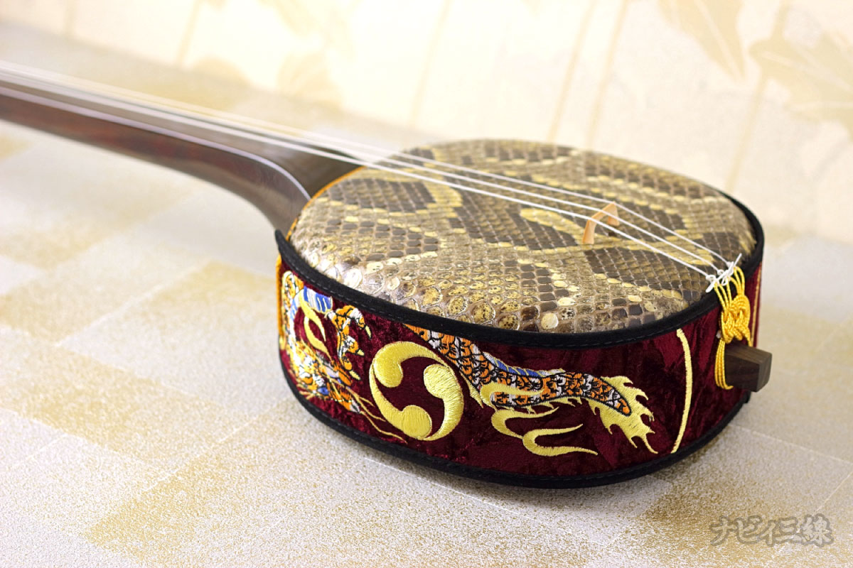 縞黒檀三線セット｜三線専門店ナビィ三線｜ワンランク上の縞黒檀三線