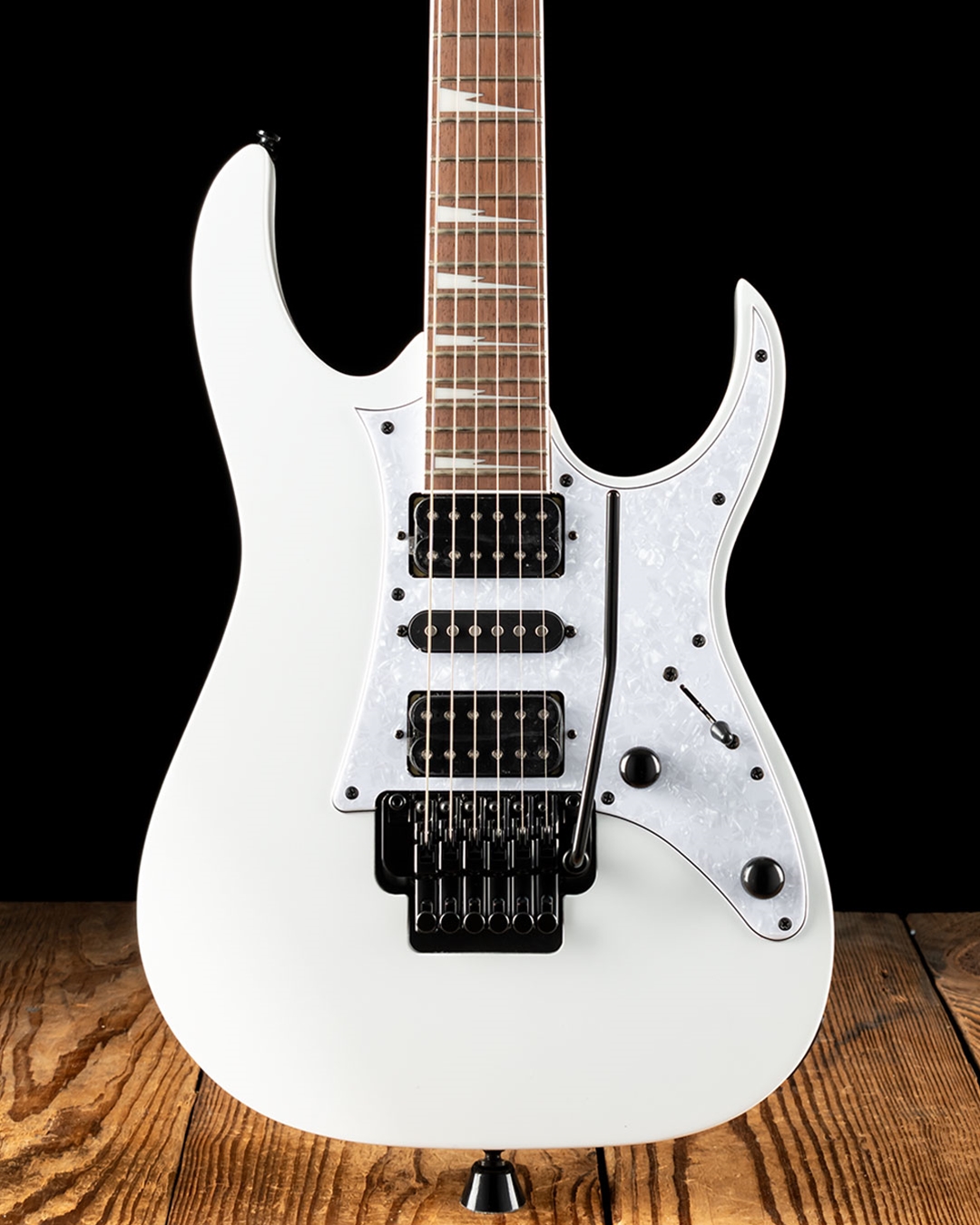 Ibanez RG450DXB - White
