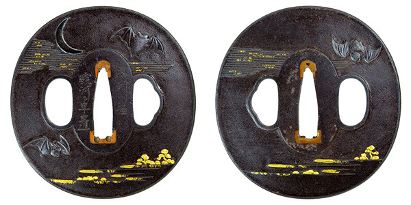 鍔 銘 因州住駿河卓置 霞月蝙蝠図鍔(TU-050416 )｜刀・日本刀の販売