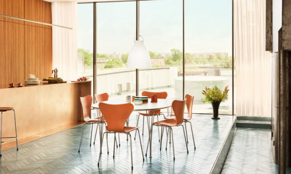 カラヴァッジオ ペンダントライト P3 / オパールFRITZ HANSEN