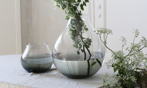 フラワーベース no.23 / スモークグレーRo Collection（ロー