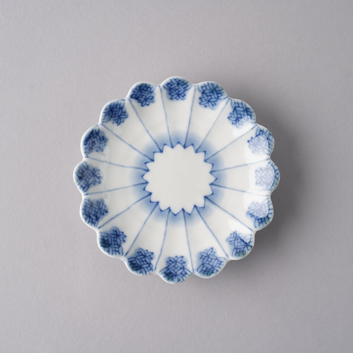 肥前吉田焼 七宝菊型手塩皿 9.5cm 与山窯の通販｜Studio1156 – 【公式