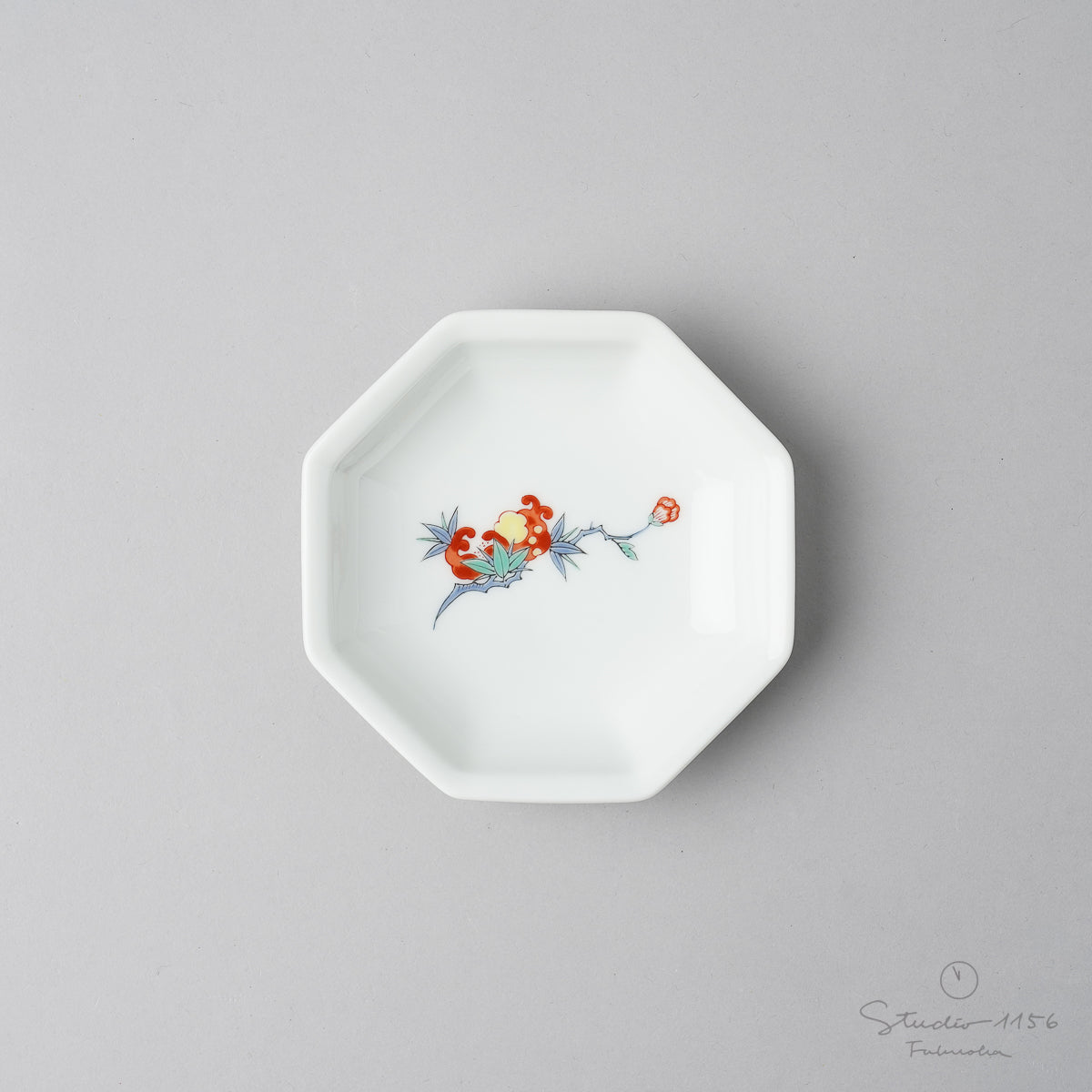 有田焼 柿右エ門写 八角小皿 10cm 親和伯父山窯の通販｜Studio1156