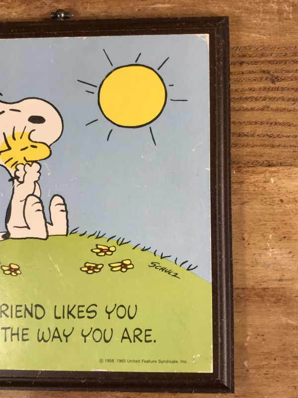 Hallmark Peanuts Snoopy “A Friend” Wall Plaque スヌーピー