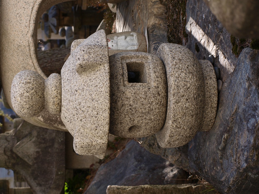 岬の製品案内愛知県岡崎市の石灯篭・水鉢蹲など石材製品の製造販売杉田