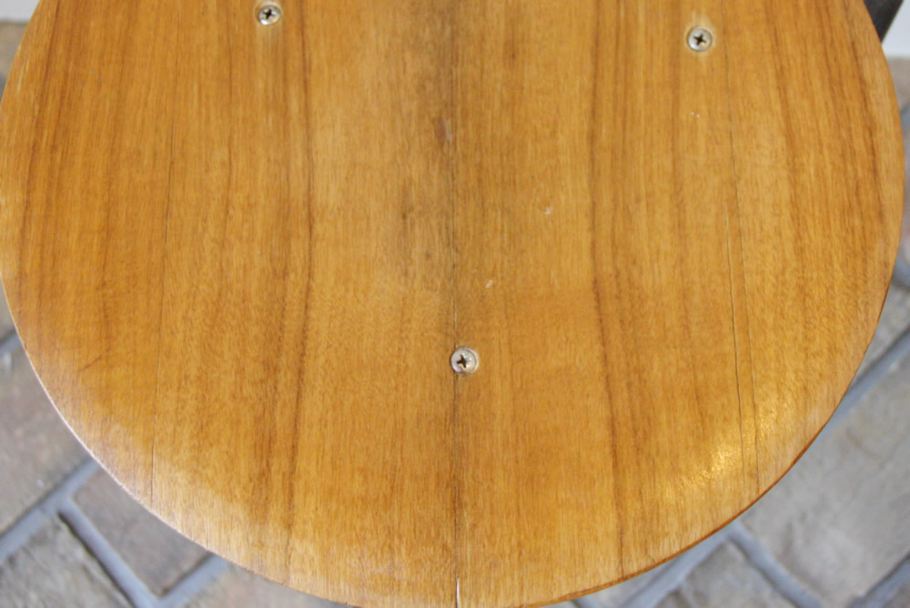 北欧ビンテージ家具 スウェーデン製 3本脚スツール チーク×スチール