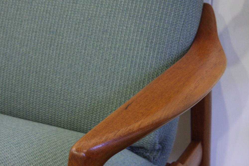 France & Son社製 ソファー チーク材