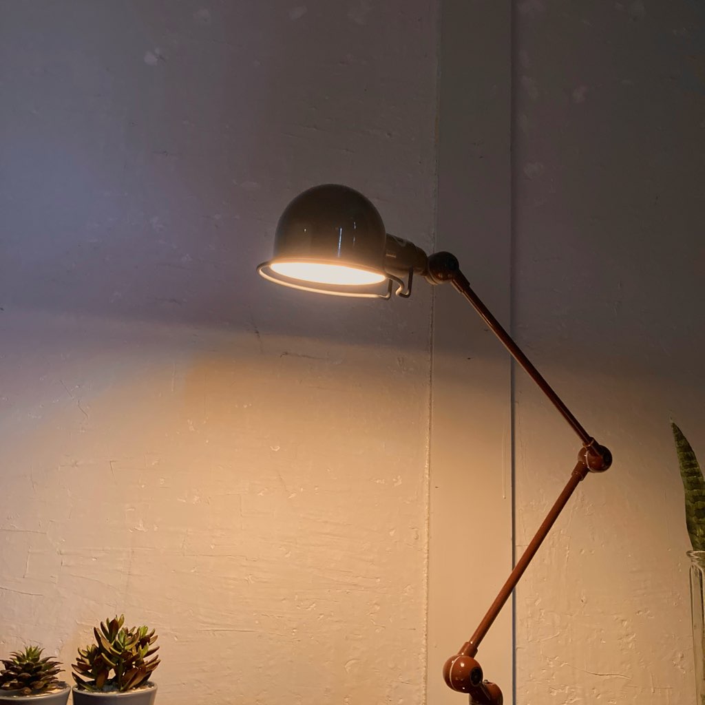 ジェルデ / JIELDE 2アーム デスクランプ JD333 ブラウン