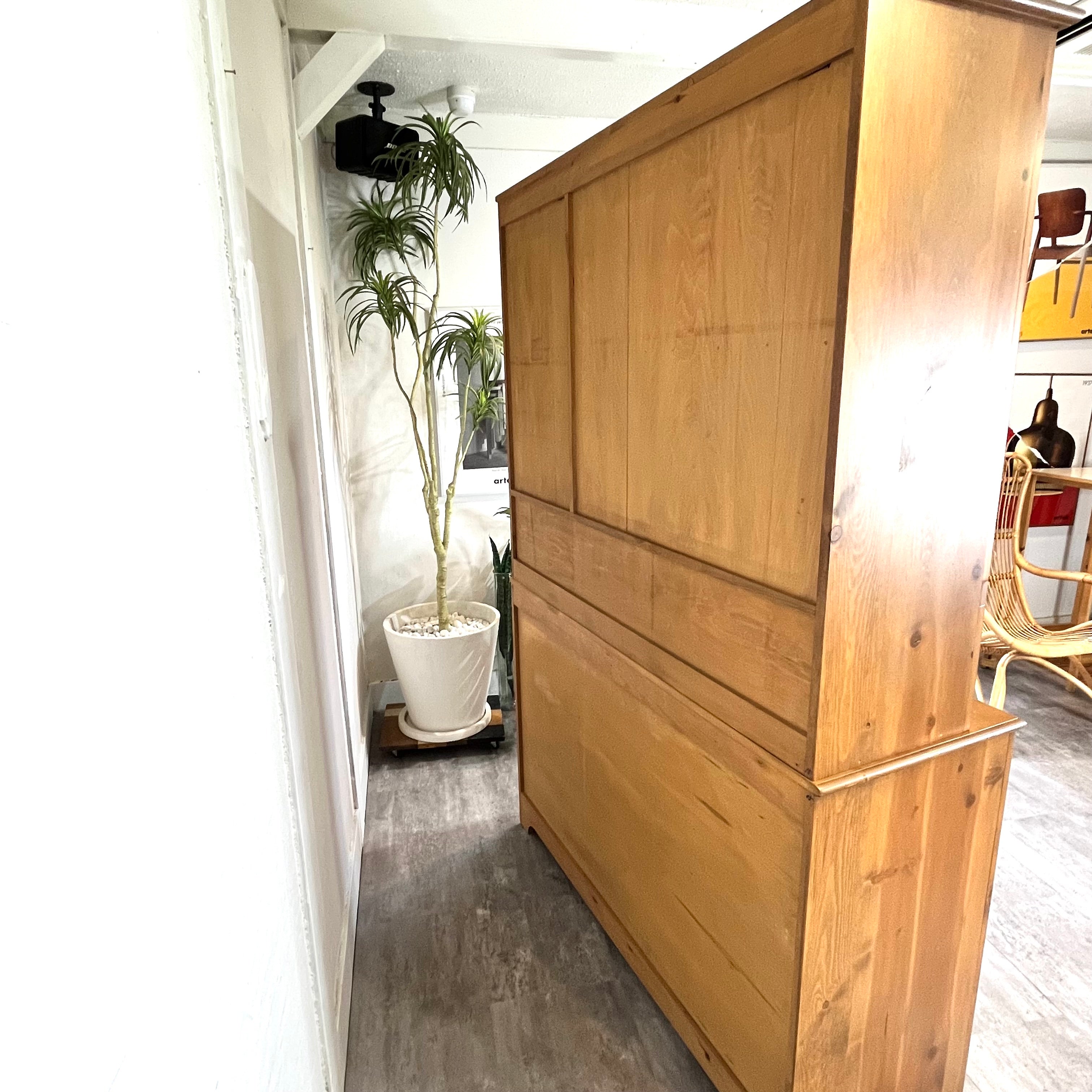 アンファン / Enfant カントリースタイル カップボード 食器棚 パイン