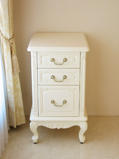 サイドチェスト W43cm 猫脚 シェルの彫刻 ホワイト色 ｜チェスト（収納