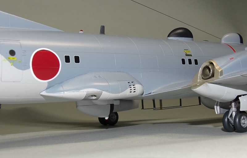 航空自衛隊 電子飛行測定隊 YS-11EB (バンダイ 1/72 改造)＞ 飛行機