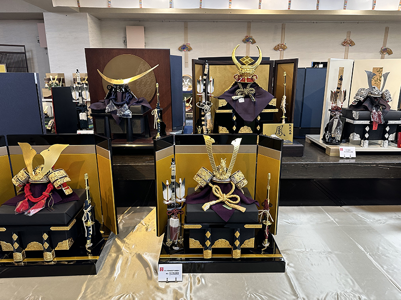 岩槻総本店】2024年度最新の五月人形が並びました！ | 人形の東玉