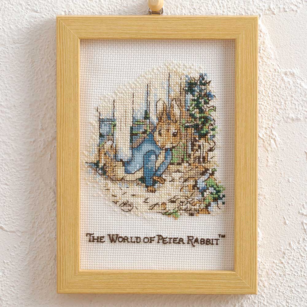 ホビーラホビーレ クロスステッチフレーム［ピーターラビット?～絵本の