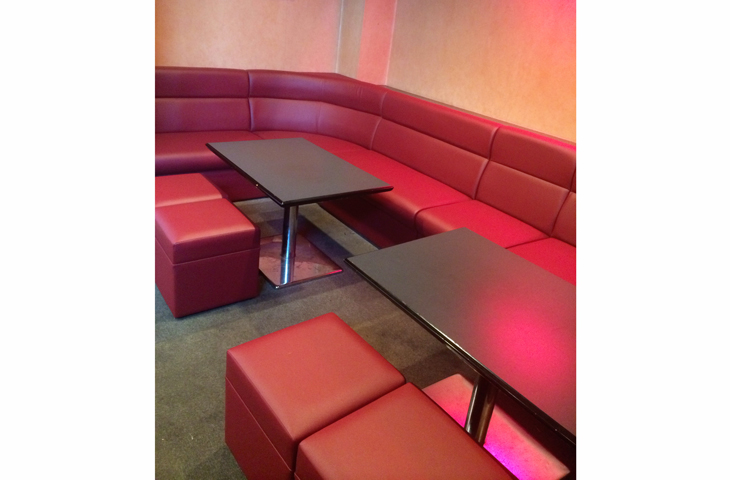 新潟県 スナック様 | クラブ・スナック・パブ｜納品例｜店舗家具