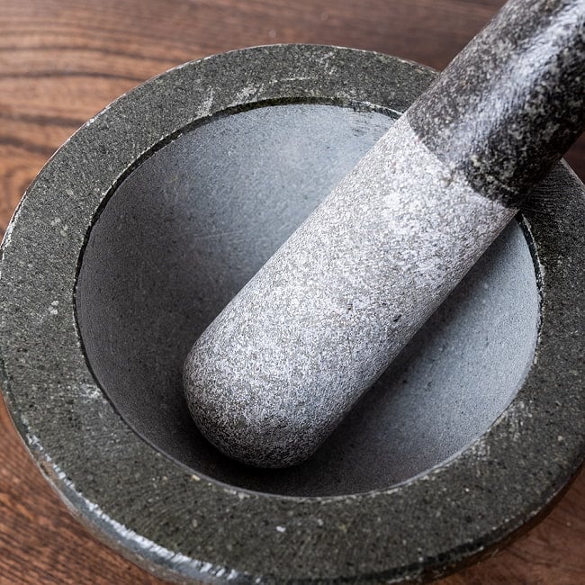 ワケあり]タイの石臼【直径：約14.5cm 高さ：約12.5cm】 の通販[送料