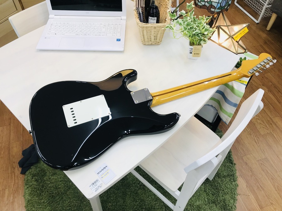 95-96年フジゲン製 FENDER JAPAN(フェンダージャパン)ST-57をご紹介