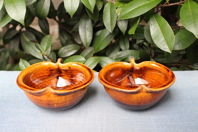 滋賀県甲賀市信楽町で作陶されている古谷製陶所（古谷浩一）のアメ釉