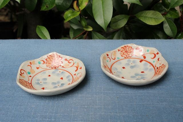 岐阜県土岐市の宗山窯さんの安南赤絵六角小皿 うつわ家膳｜人気作家