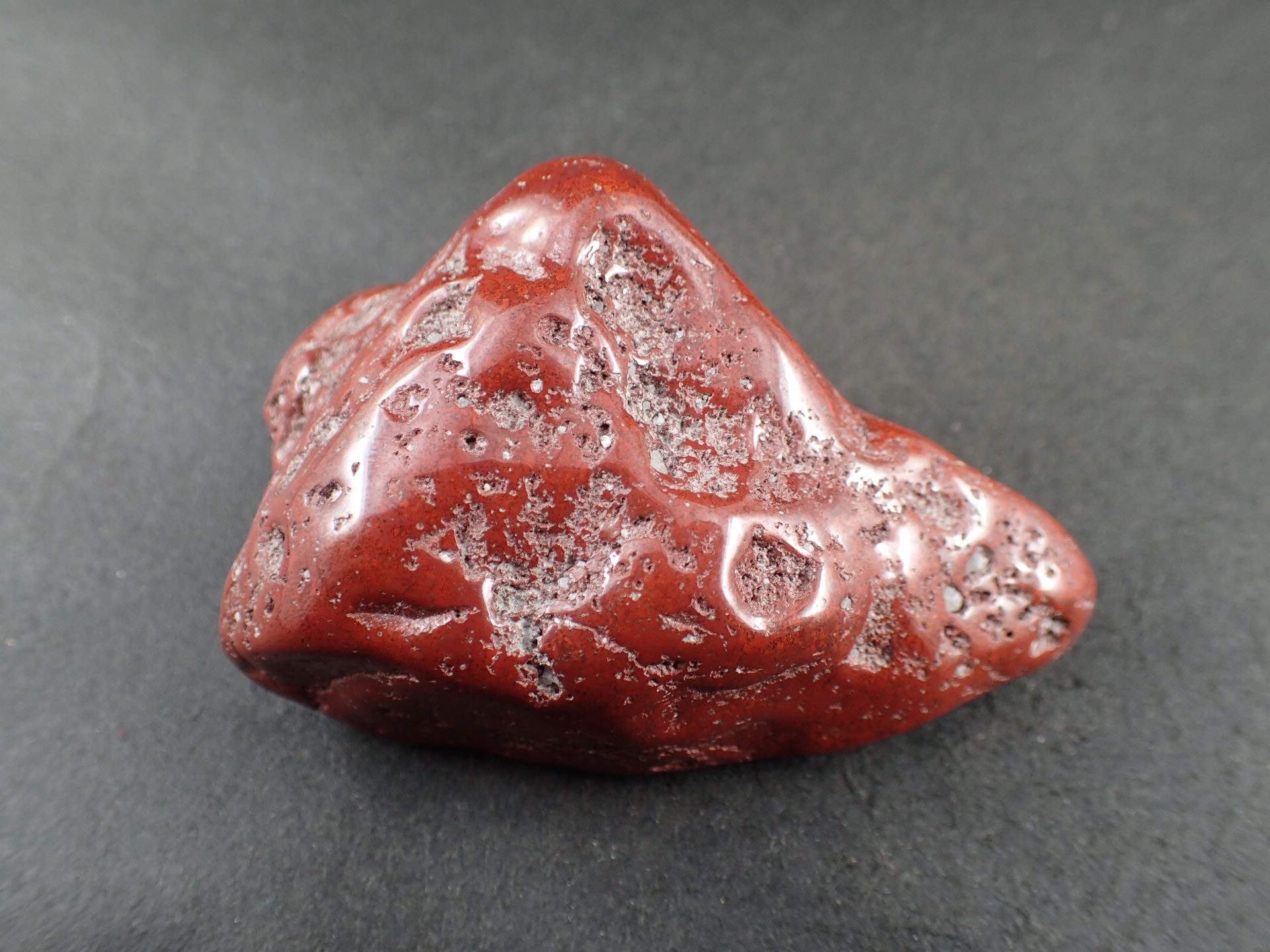 佐渡赤玉石 ｜石の販売専門店【vec stone club】