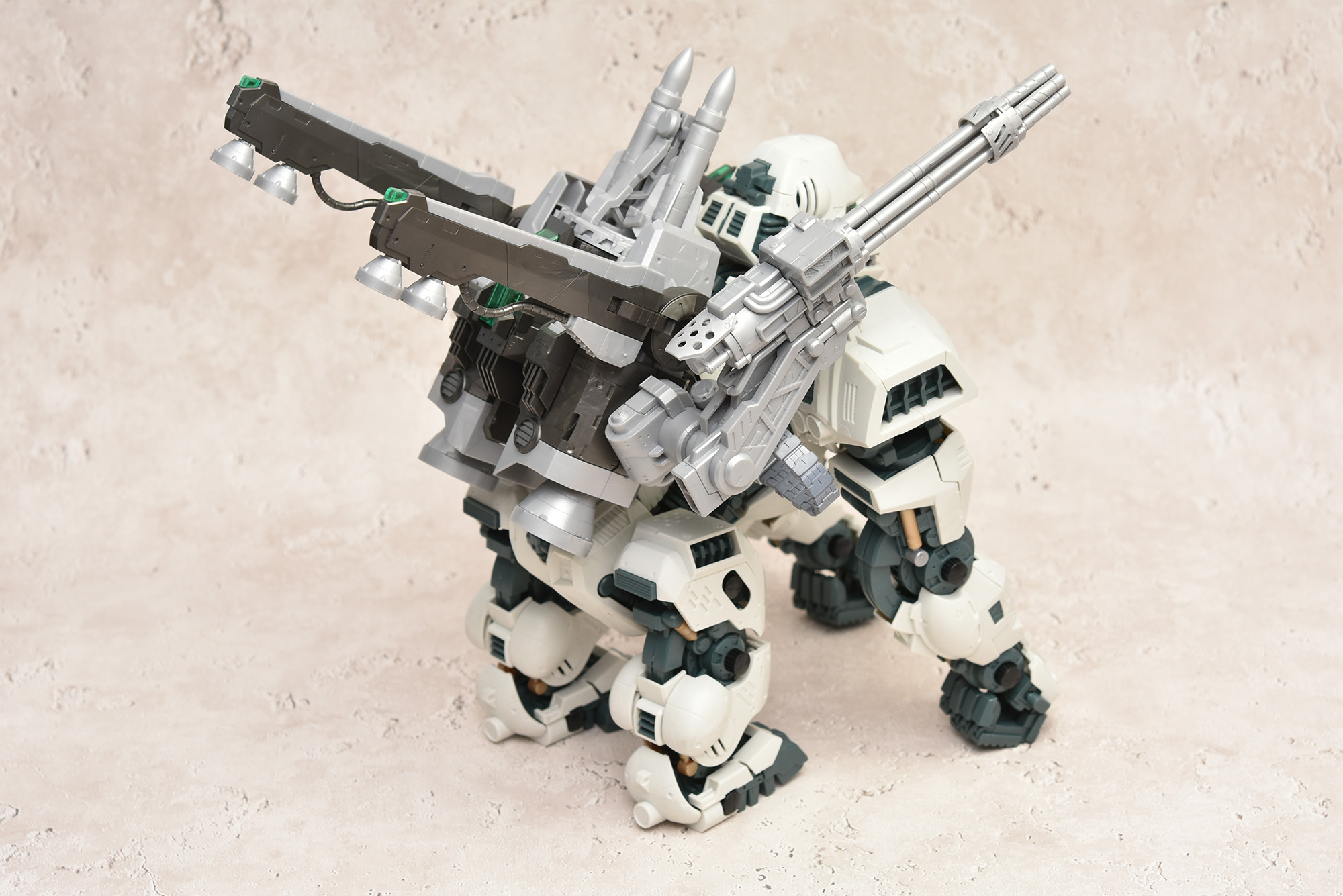 HMMアイアンコングイエティを購入しました！また某氏に組んでもらうっ