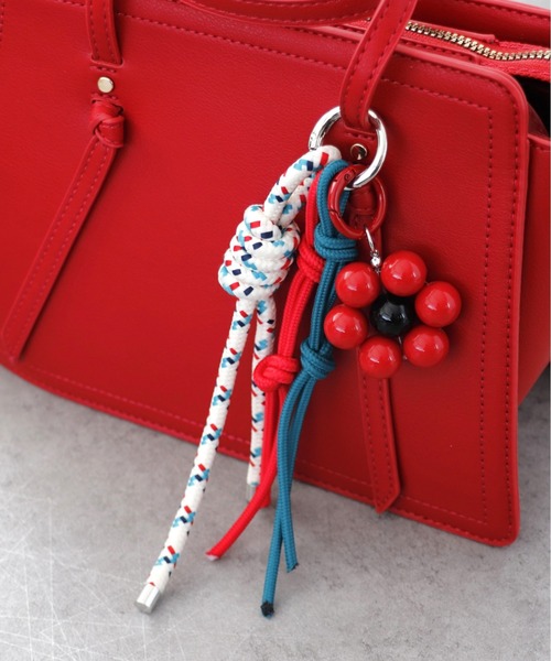 Three Four Time（スリーフォータイム） キーホルダー ダブルパラ