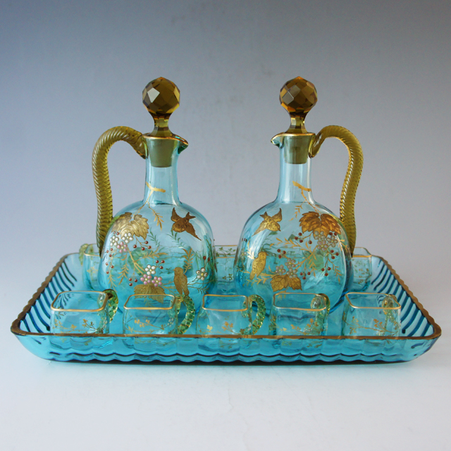 オールドバカラ「ジャポニズム 金彩装飾 青色ガラス リキュールセット