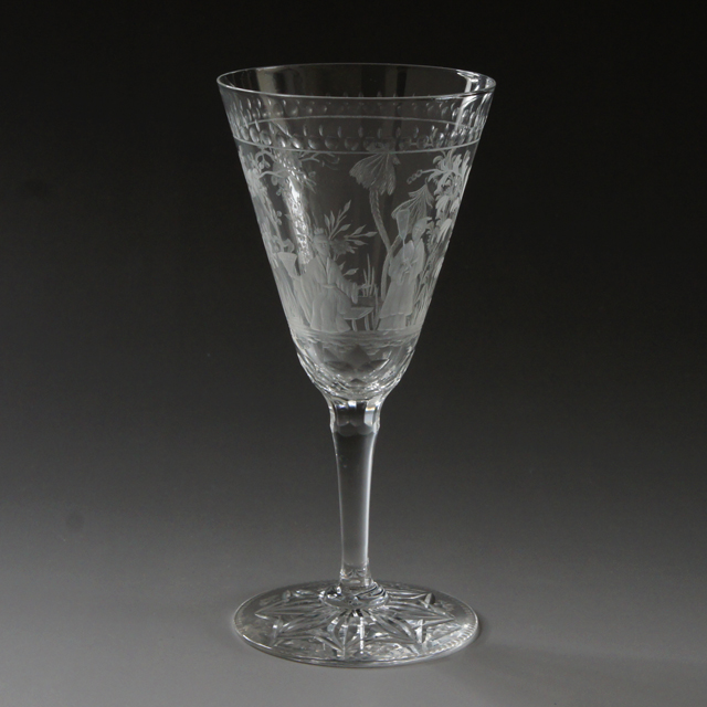 オールドバカラ「風景に人物文 手彫りグラス H13cm（70ml