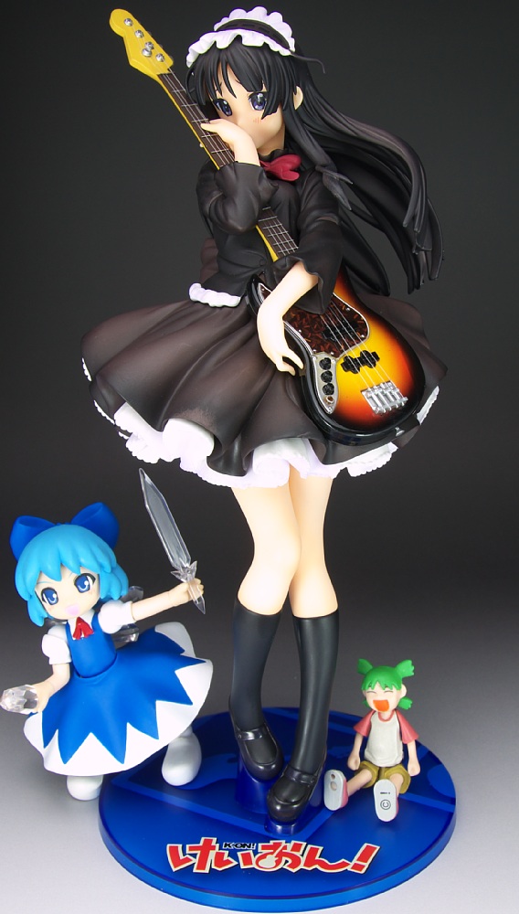 秋山澪けいおん！/よつばとフィギュアレビュー