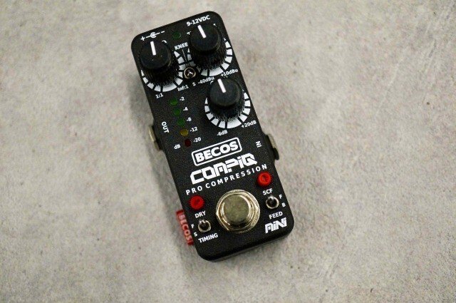 ミニサイズ、多機能モダンコンプレッサー、CompIQ Mini ProがV2.0に