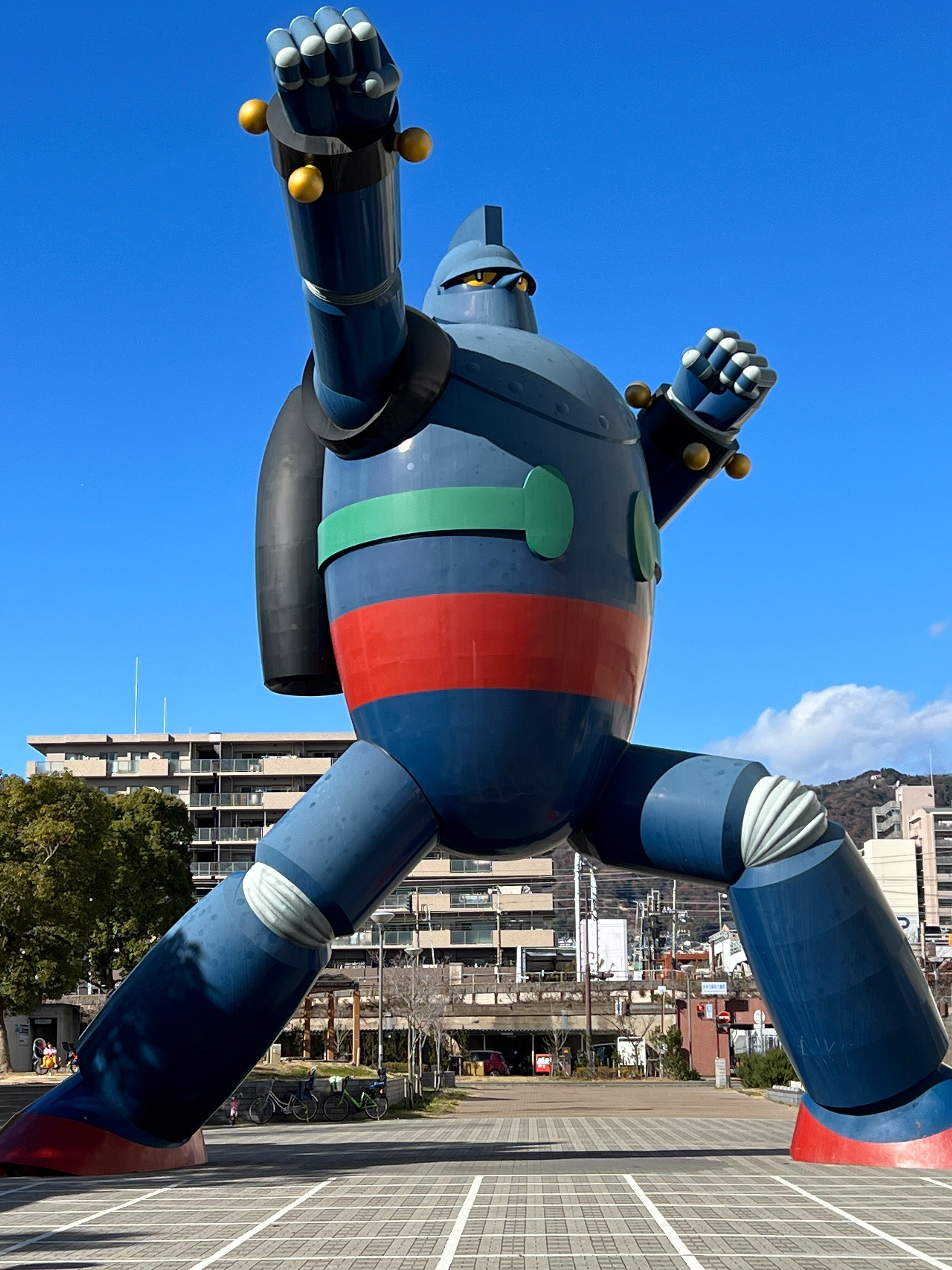 鉄人28号の迫力を間近で体感！｜Shazzan