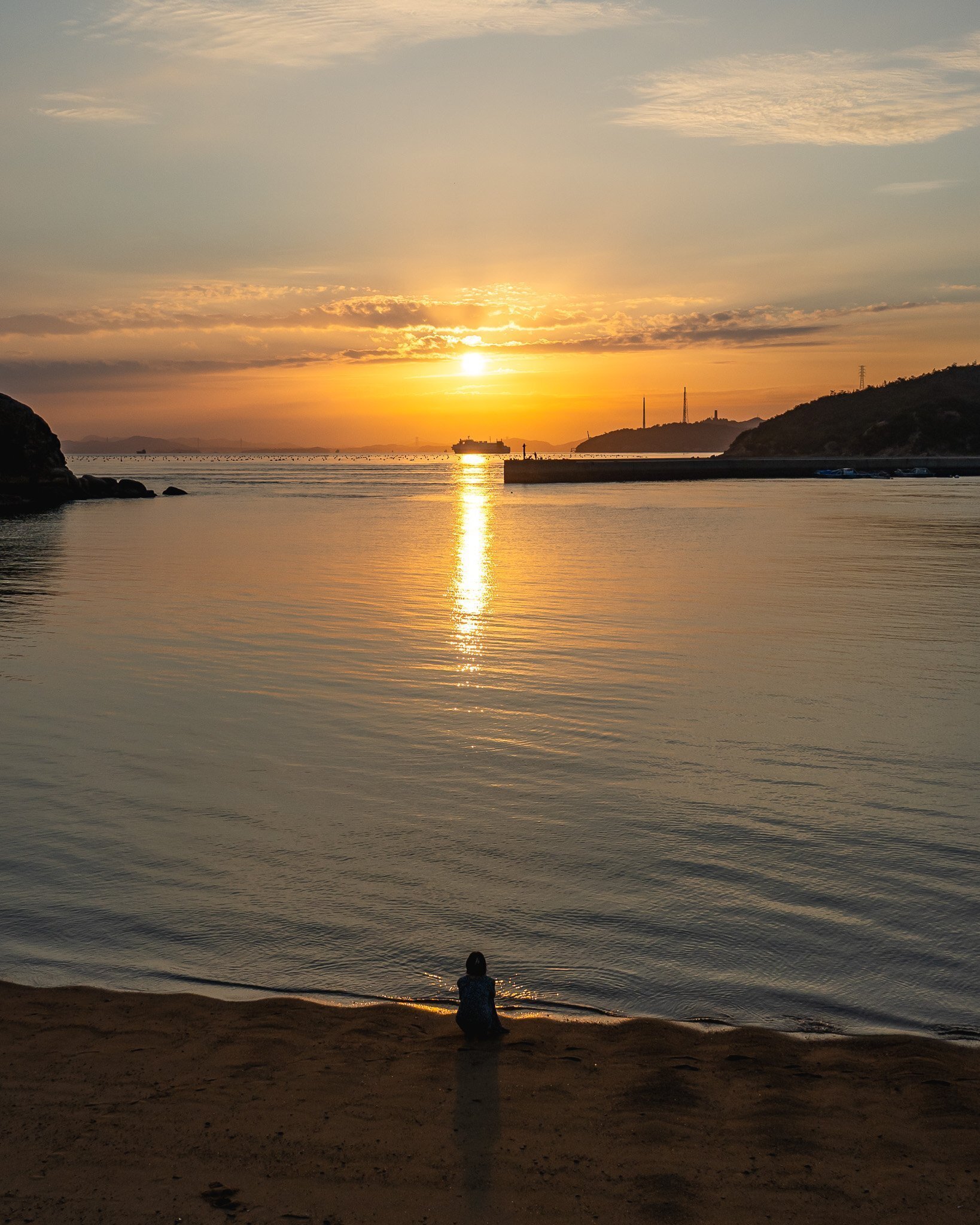 今年、直島で夕焼けを見ていたあなたへ｜岩田耕平｜直島