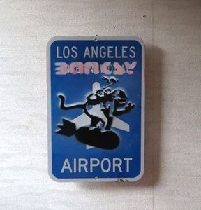 バンクシー 道路標識のYahoo!オークション(旧ヤフオク!)の相場・価格を