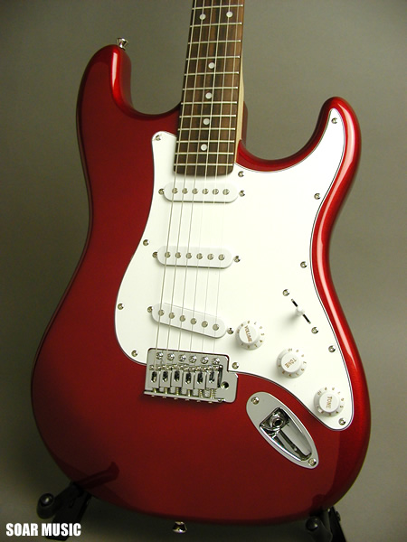 BST-1R/CAR (Bacchus / バッカス) エレキギター ストラトタイプ