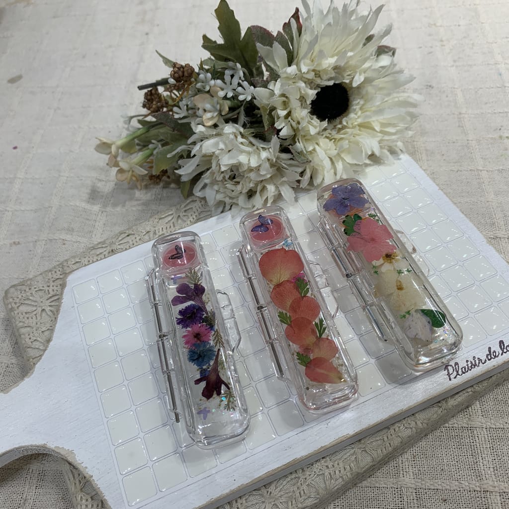 春におススメ♪押し花の印鑑ケースの作り方 | 不器用さんのハンドメイド