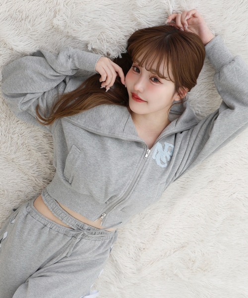 セーラーカラーロゴスウェット【セットアップボトムあり】（パーカー