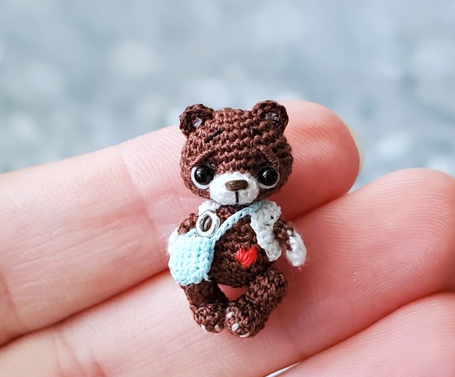 ベラルーシ ミニドールハウスのアクセサリーと極端なマイクロかぎ針