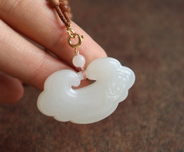 天然和田玉ペンダントネックレス、羊脂玉彫刻の如意ロックペンダント