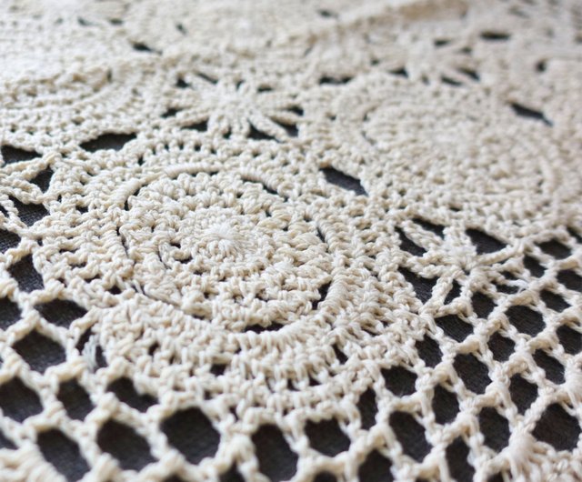 送料無料】かぎ針編み ドイリー レース テーブルクロス 花柄 コットン