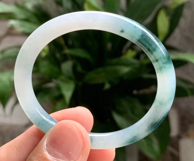10%OFF】香港 アイス種 天然ミャンマー産A貨翡翠バングル • アイス種
