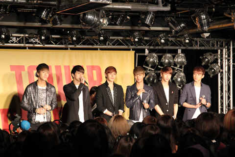 VIXX ミニ・トーク&サイン会 @ タワーレコード渋谷店（2013年4月12日