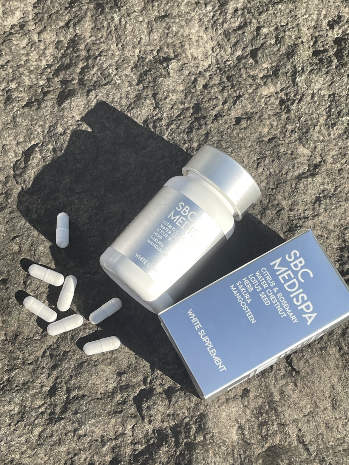 飲む日焼け対策」！！SBC MEDISPA ホワイトサプリメント